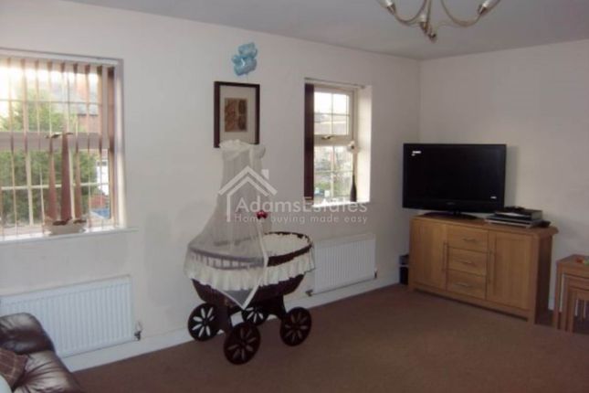 79, Broomer Street, Dewsbury photo 3