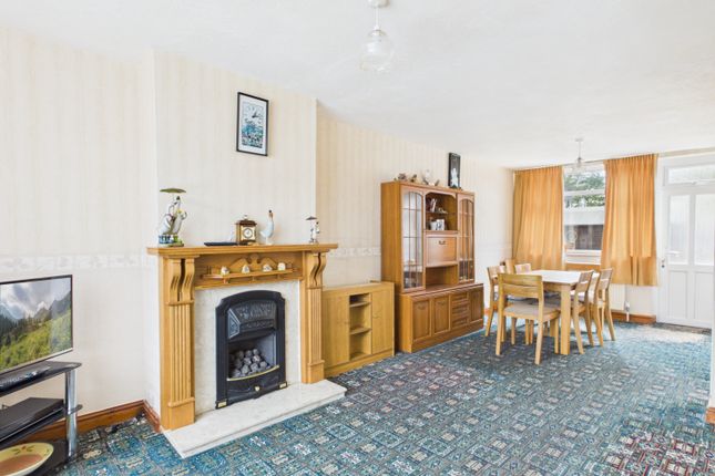 27, The Model Village, Southam photo 2