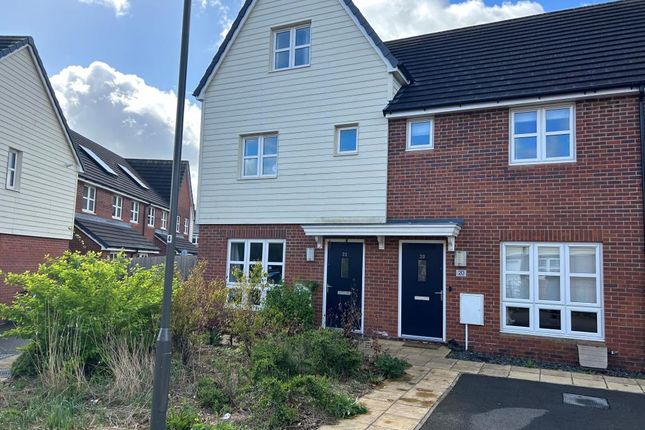 Thumbnail Semi-detached house for sale in Farleigh Drive, Aylesbury