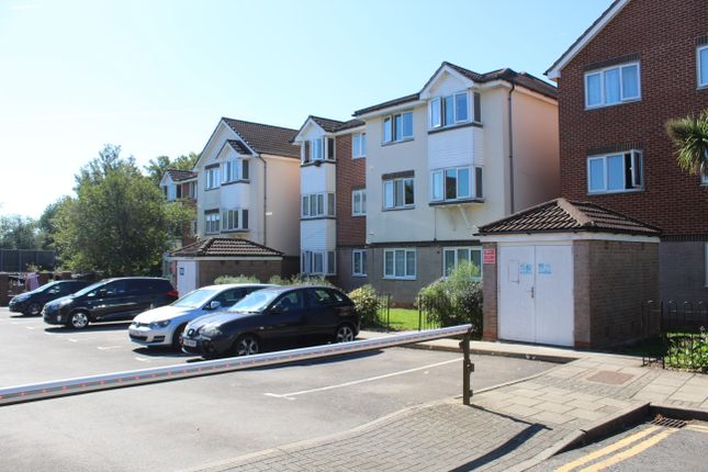 Flat for sale in Pinemartin Close, London