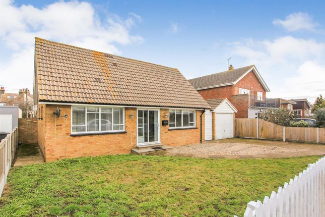 Thumbnail Detached bungalow to rent in Collingwood Road, Whitstable