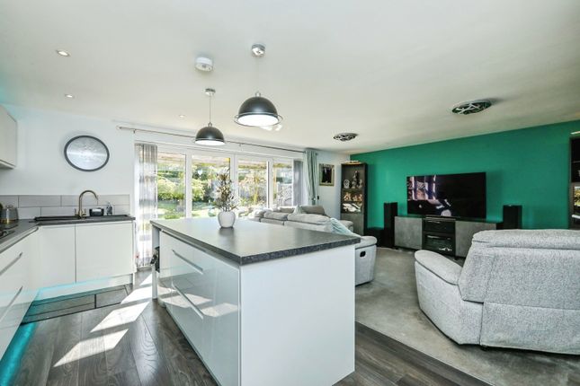 113a,, Flanderwell Lane, South Yorkshire photo 3