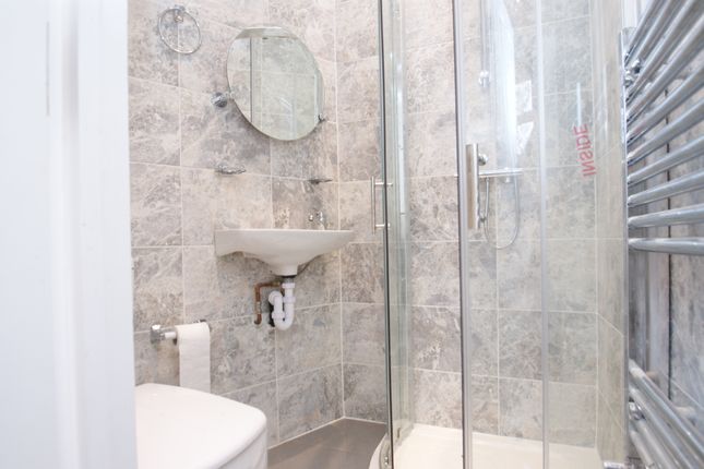Flat 3A, 31, Park Parade, Harlesden photo 5