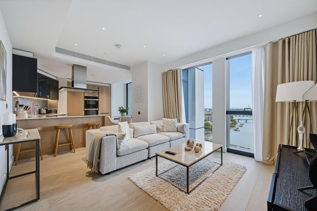 Nine Elms Lane, London photo 2