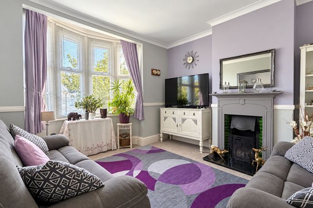 81a Victoria Road, Southend-On-Sea photo 4