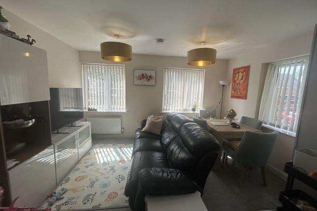 12, Ikon Avenue, Wolverhampton photo 3