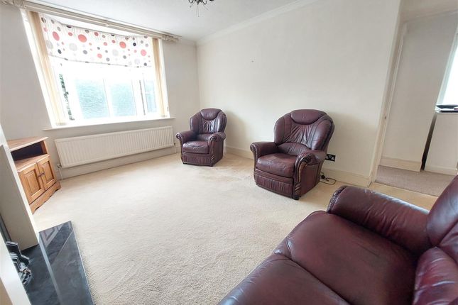 6, Palmarsh Crescent, Hythe photo 2
