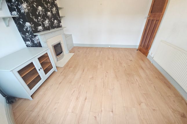 38, Sutherland Road, Manchester photo 4