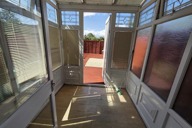 14a, Ellicks Close, Bristol photo 5