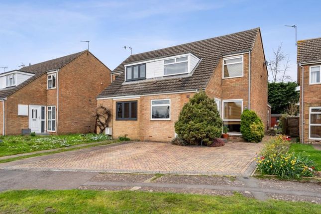 Semi-detached house for sale in Roundhead Drive, Thame