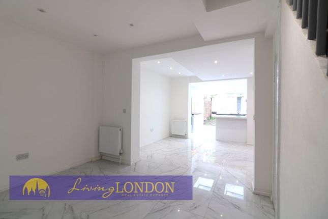 Terraced house to rent in Town Road, London