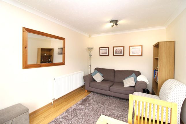 25, Priest Fields, Herne Bay photo 4