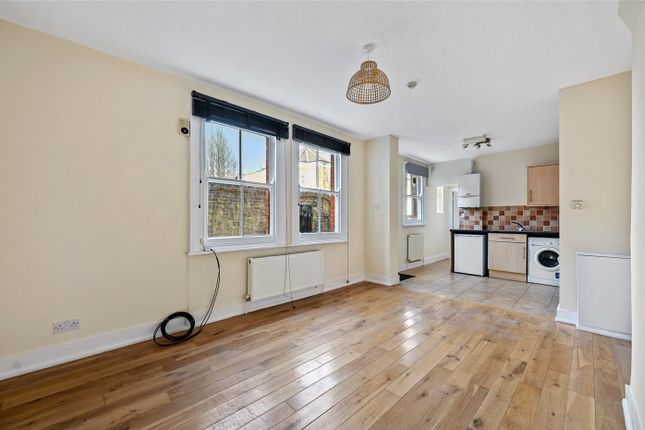 End terrace house for sale in Brook Green, London