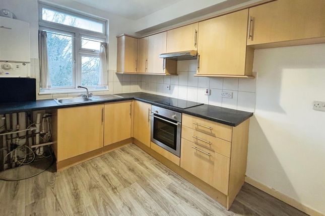 Flat 04, 111, Station Road, Herne Bay photo 3