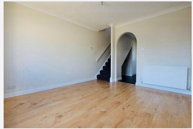 86, Whitacre, Peterborough photo 3