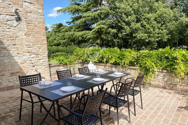 Villa for sale in Corciano, Perugia, Umbria