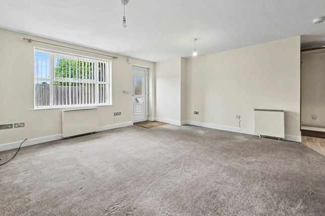 2 Cinema Court, Childe Road, KIDDERMINSTER photo 5