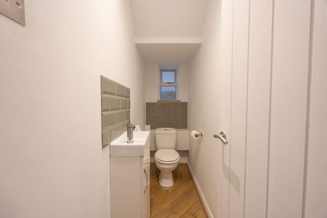66, Southlands Drive, Bath photo 4