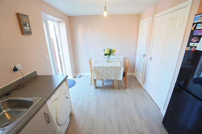 Indigo Drive, Hinckley photo 4