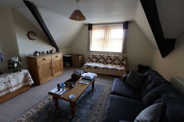 12, Harcourt Road, Llandudno photo 4