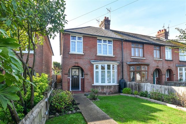 3-bed semi-detached on Hythe Road Willesborough, Ashford, £198,500