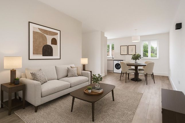 (Flat 3), 32, Laurels Road, Buckinghamshire photo 3
