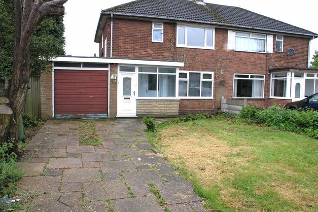 Thumbnail Semi-detached house to rent in Longdon Avenue, Wolverhampton