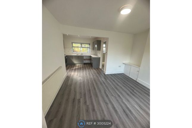 Northfield Avenue, Birstall, Leicester photo 4