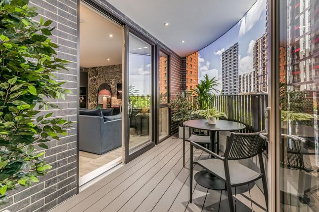 Dagenham Green 2 Bed Show Apartmentt