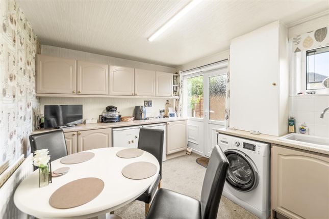 39, Sandbach Road, Sale photo 4