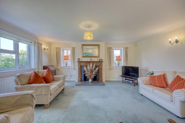 The Oak House, Chelmsford Road, Dunmow photo 2