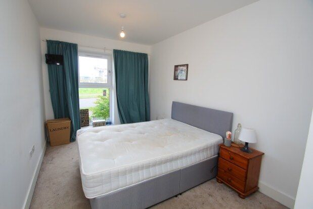 Flat to rent in Festival Court, Glasgow