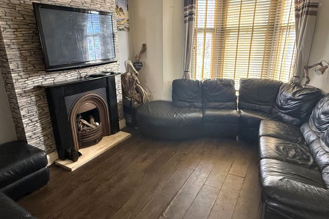 31, Victoria Road, Port Talbot photo 2