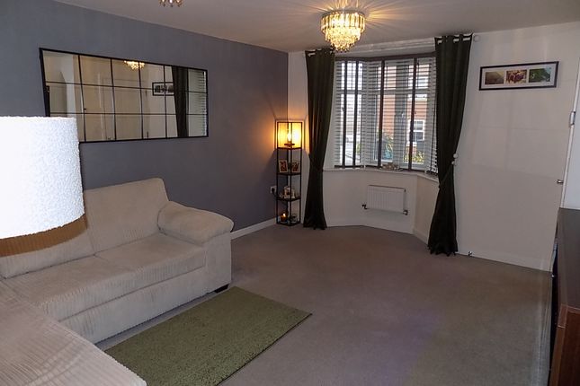 19, Ashton Close, Ashbourne photo 3