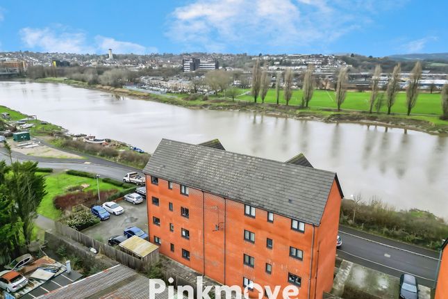 4, Riverbank Avenue, Newport photo 2
