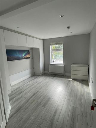 Thumbnail Room to rent in London Road, Wembley, Middlesex