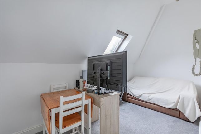 Highcroft Villas, Brighton photo 4