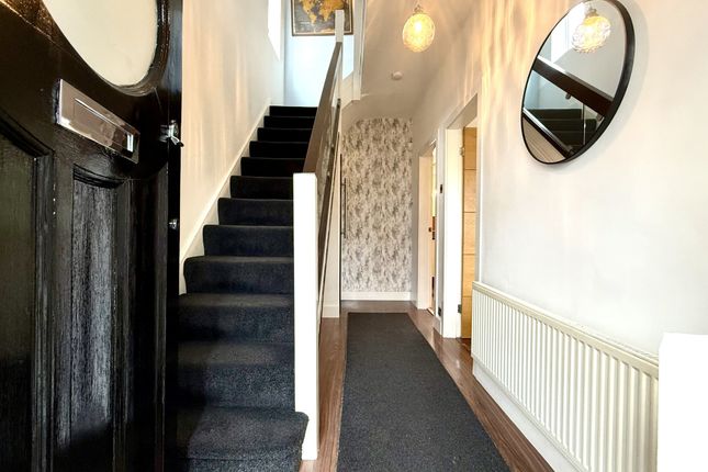 20, Beacon Avenue, Preston photo 2