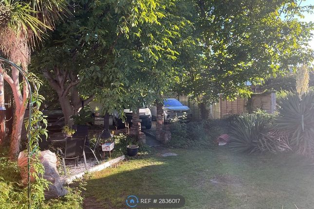 Norman Road, Ashford Surrey photo 2