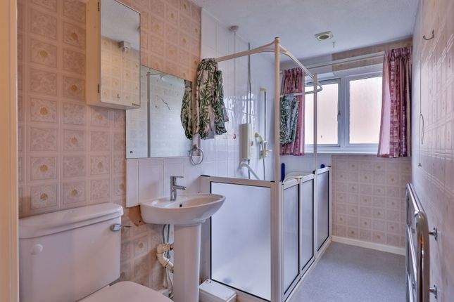 16, Heslington Court, York photo 4