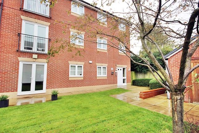 Thumbnail Flat to rent in Lawnhurst Ave, Baguley, Manchester.