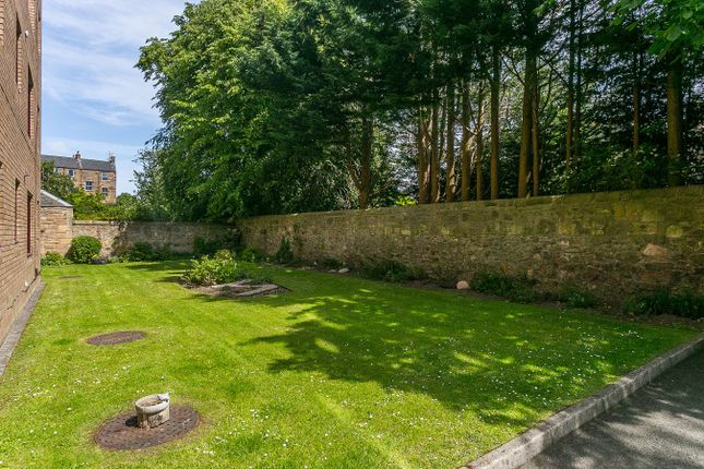 John Ker Court, 42/22, Polwarth Gardens, Edinburgh photo 3