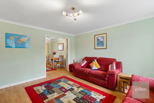 75 Welland Road, Tonbridge photo 4