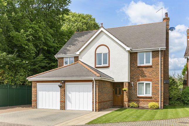 Thumbnail Detached house for sale in Garden End, Melbourn, Royston