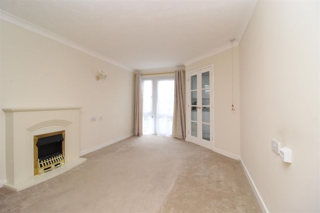 Flat 12, Parkside, Kings Road, Herne Bay photo 4