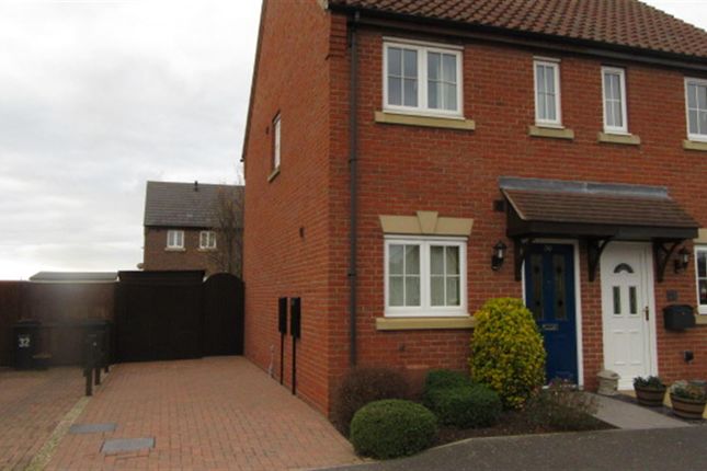 Thumbnail Town house to rent in Hudson Way, Skegness
