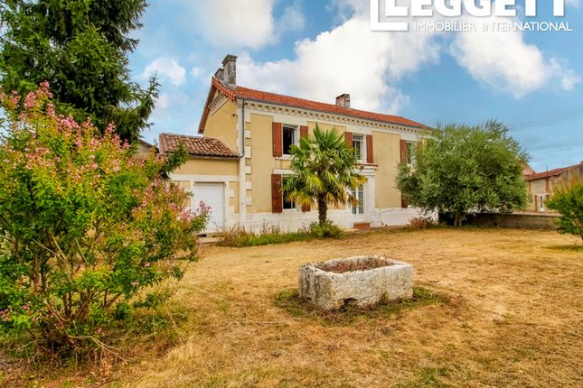 Thumbnail Villa for sale in Lupsault, Charente, Nouvelle-Aquitaine