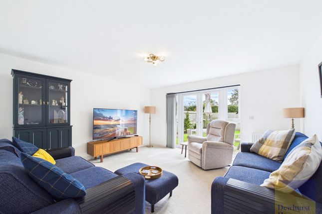 13, Inglewood, Whittingham photo 2