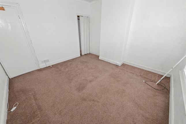 14, School Road, Bedworth photo 3