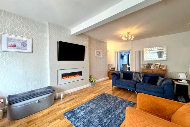 5, Williams Place, Merthyr Tydfil photo 2